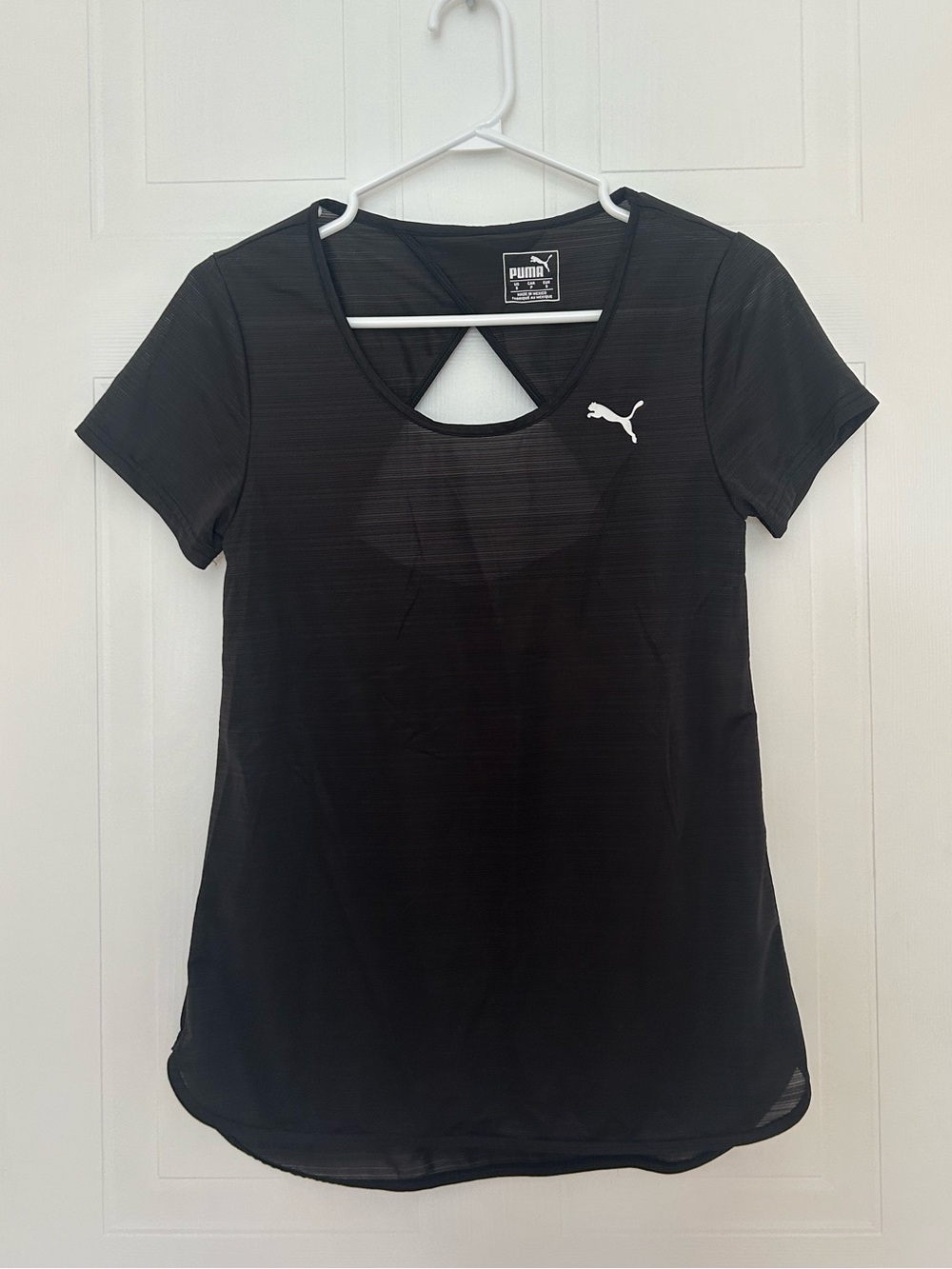 Puma Black Short-Sleeve Keyhole Performance Tee - Women’s Size S
